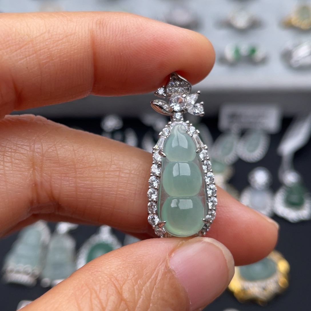 翡翠银S925镶嵌吊坠(不含链)