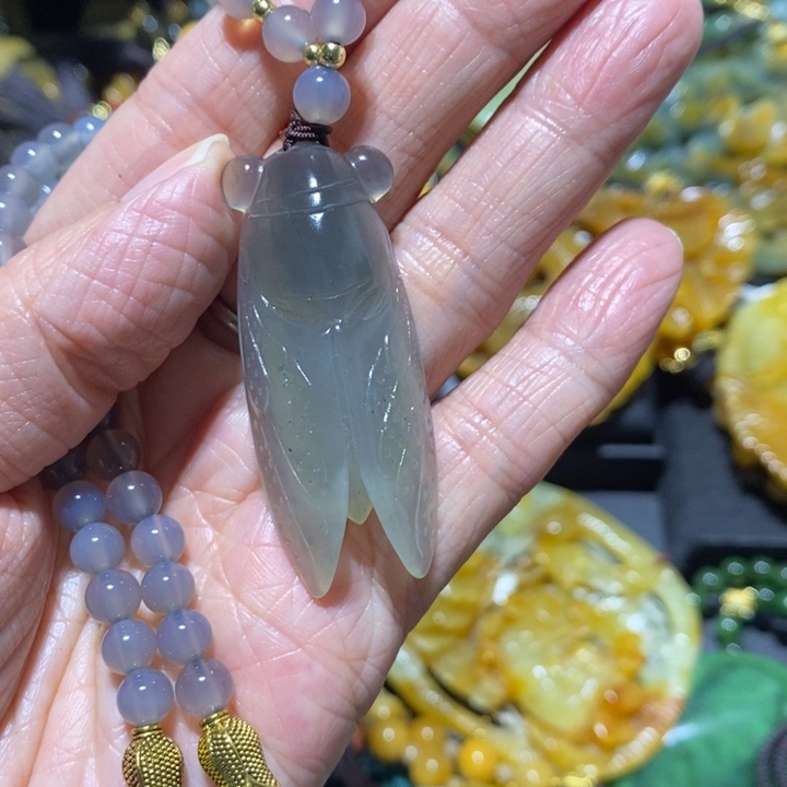 蛇纹石玉岫玉吊坠未镶嵌