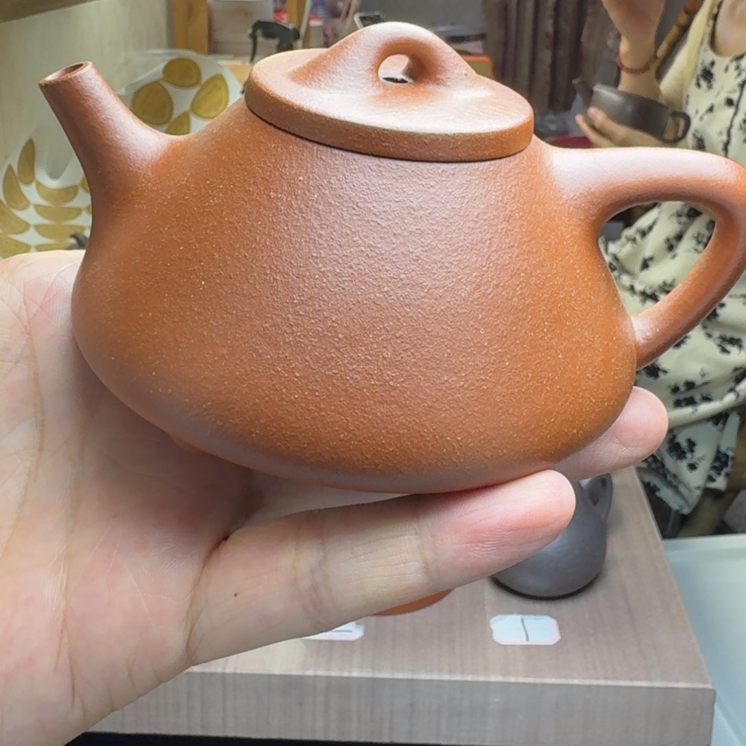 ****佬茶壶紫砂容量200cc