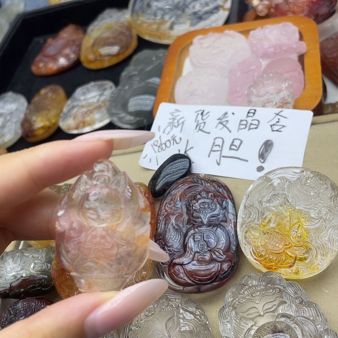 颈饰未镶嵌水晶天然