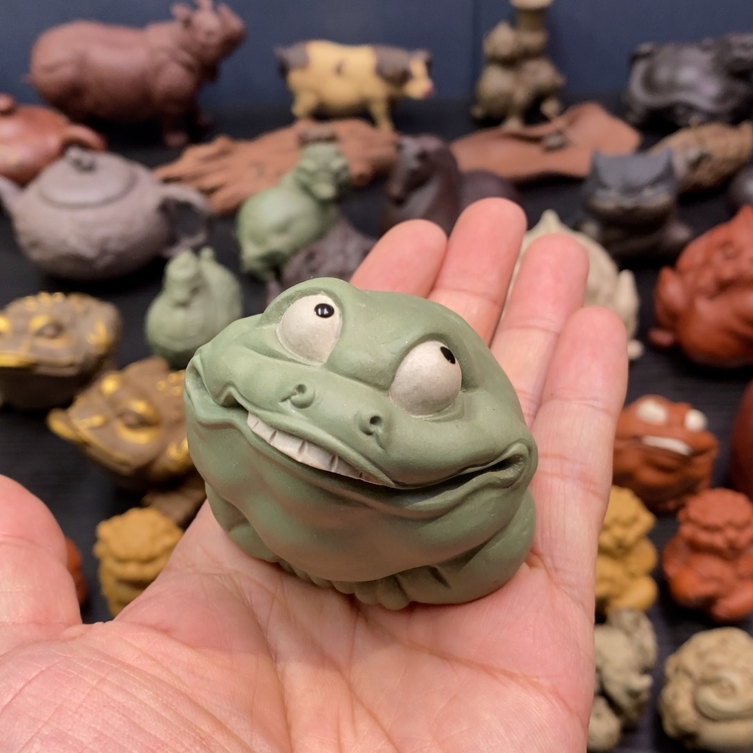 紫砂茶宠心眼多多小金蟾