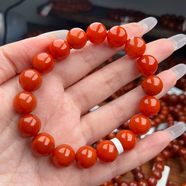 南红圆珠单圈11+mm多样性发一