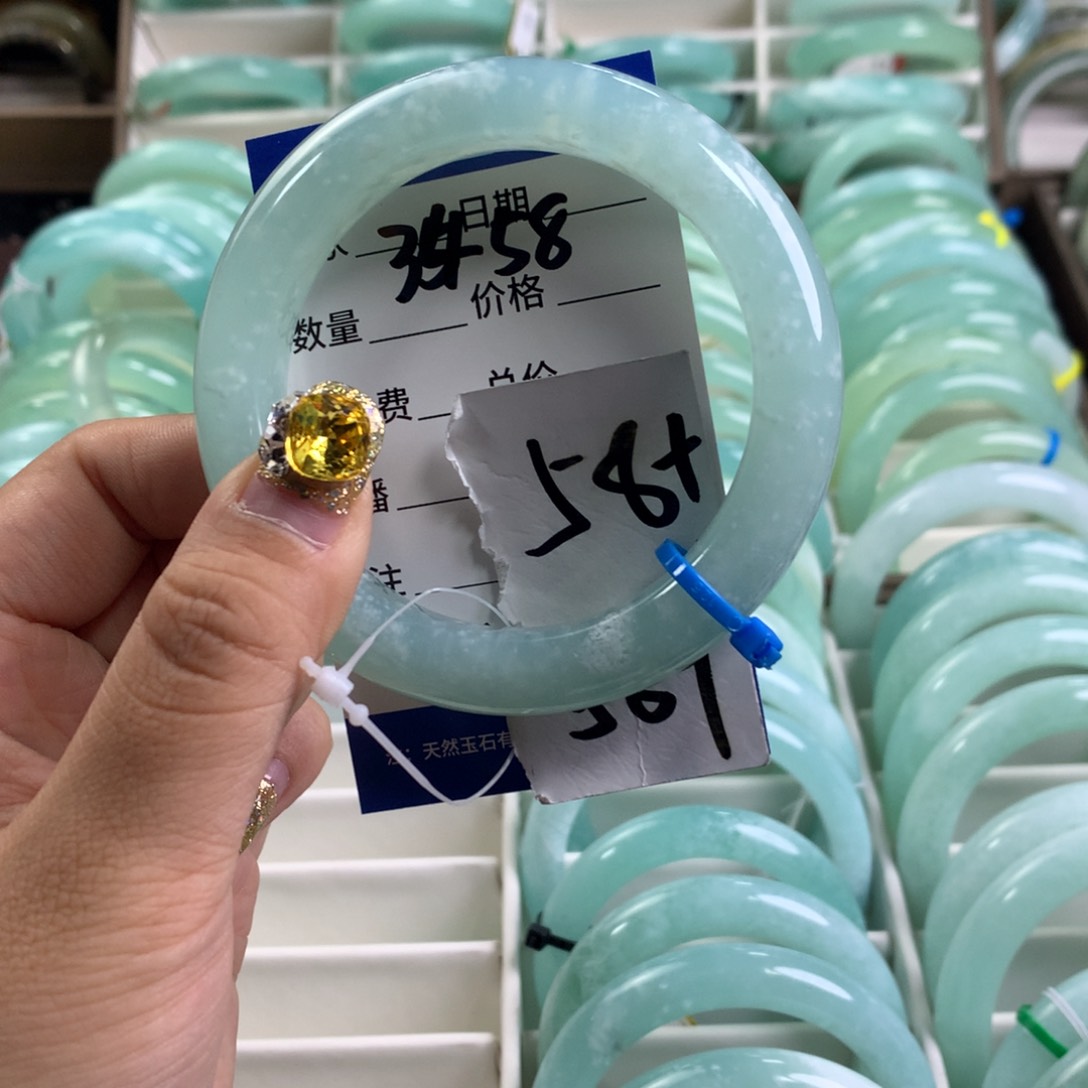 蛇纹石玉手镯未镶嵌3458