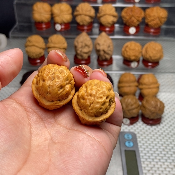 文玩核桃把件脑纹蛙43