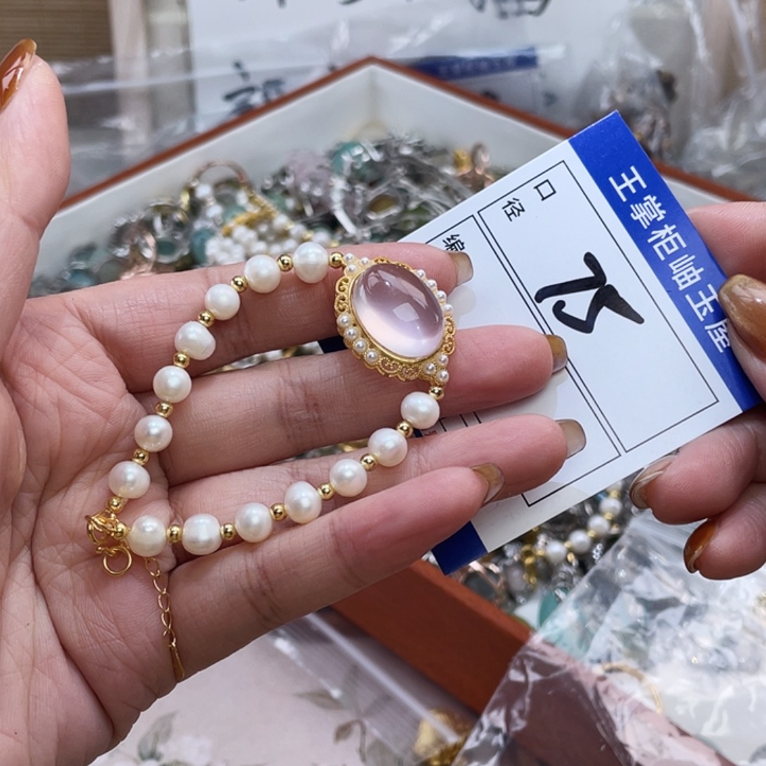 银S925镶嵌水晶颈饰