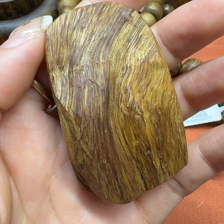 大叶紫檀（黑酸枝木类）