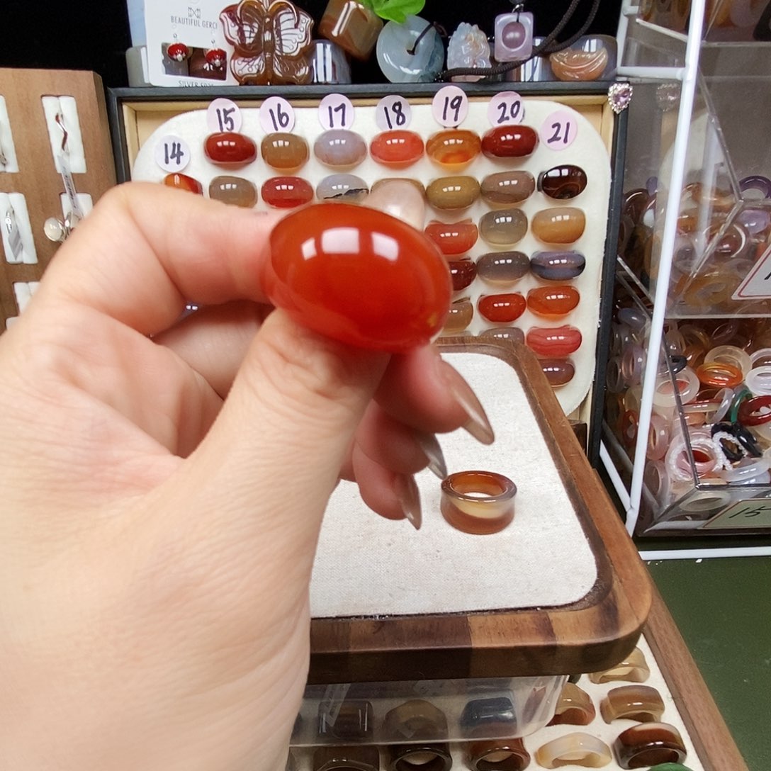 薪***足玛瑙/玉髓合金戒指