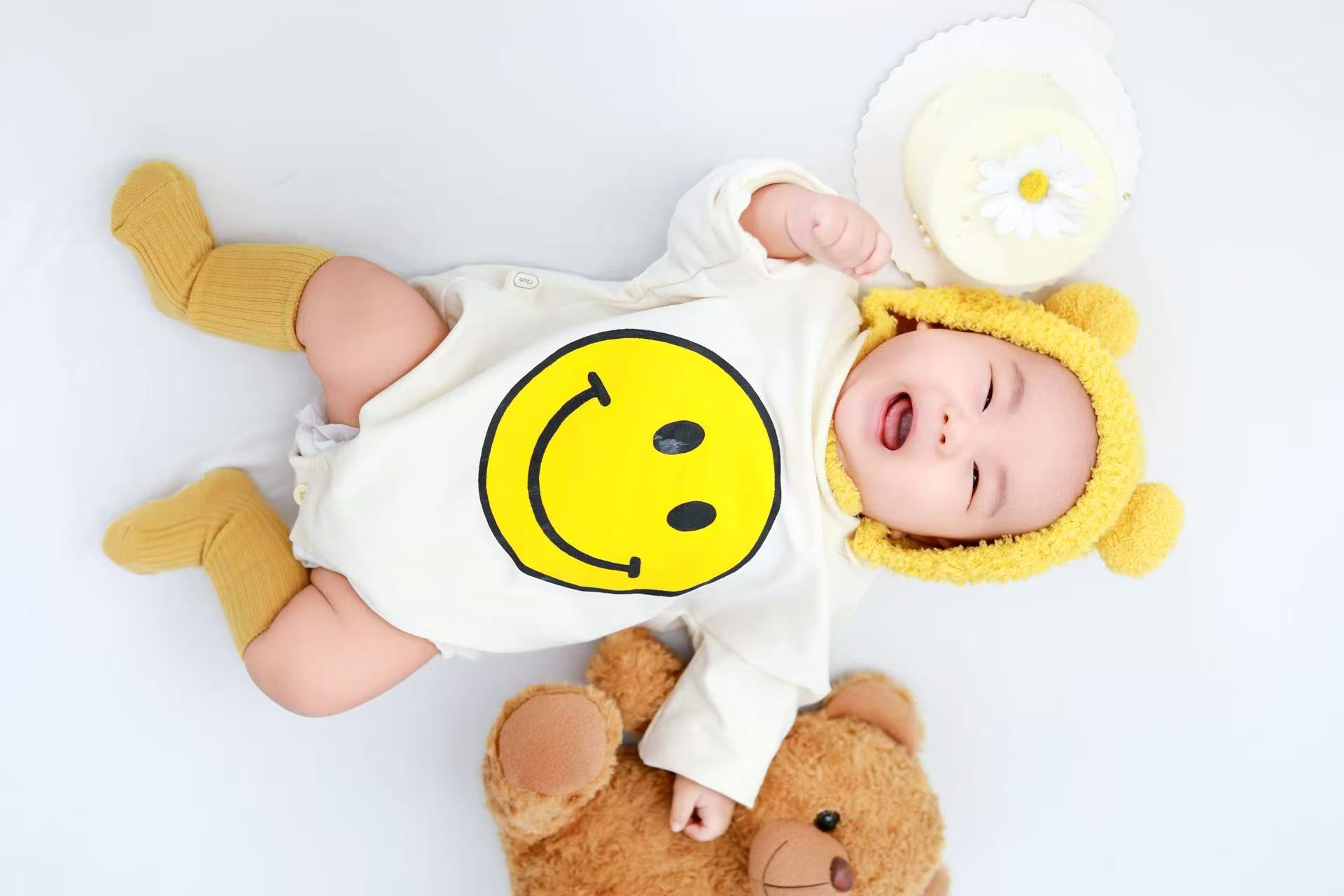 BABY童装幼儿爬服 包屁