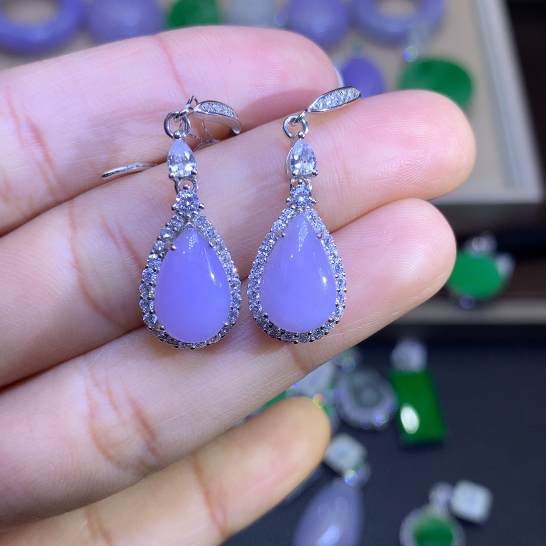 翡翠颈饰银S925镶嵌翡翠