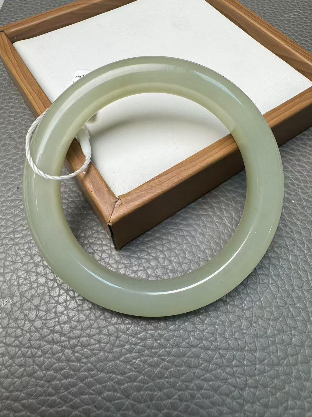 【君如玉珠宝】天然和田玉正装手镯56.6圈口