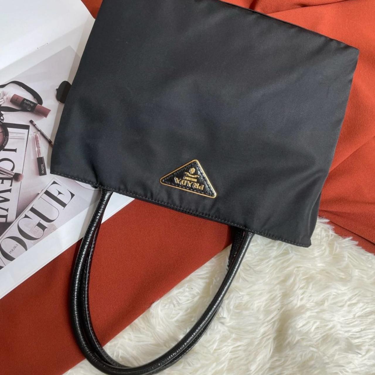 95新 Prada/普拉达 大吉中古/Prada普拉达黑金32托特包