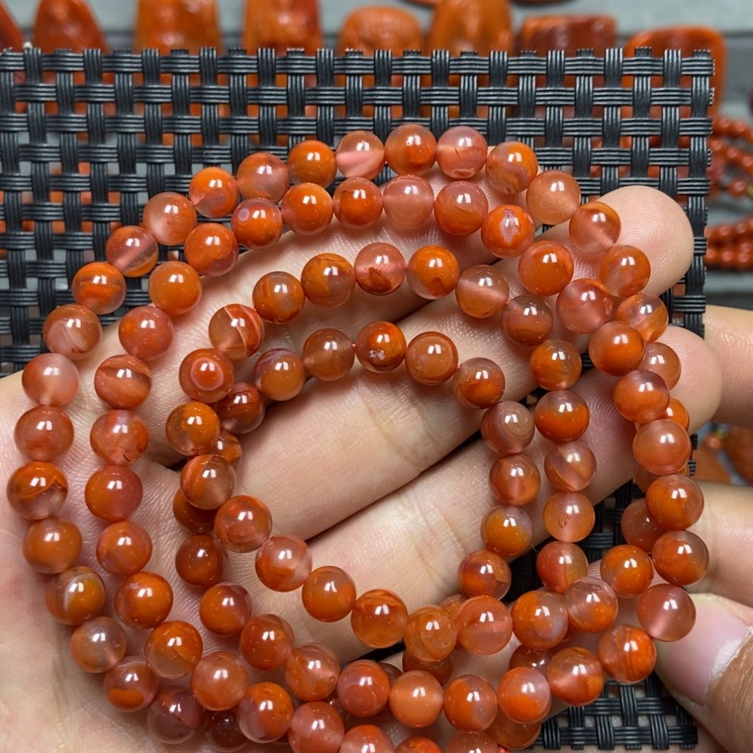 南红玛瑙手链未镶嵌6+’mm