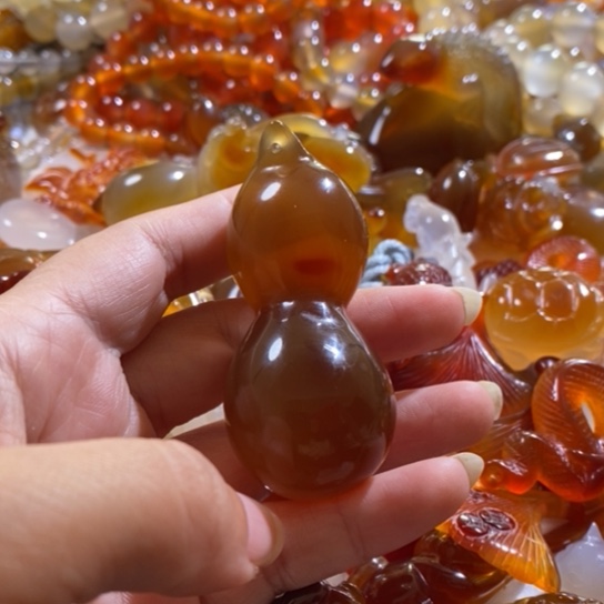 玛瑙/玉髓玛瑙手把件未镶嵌7****8