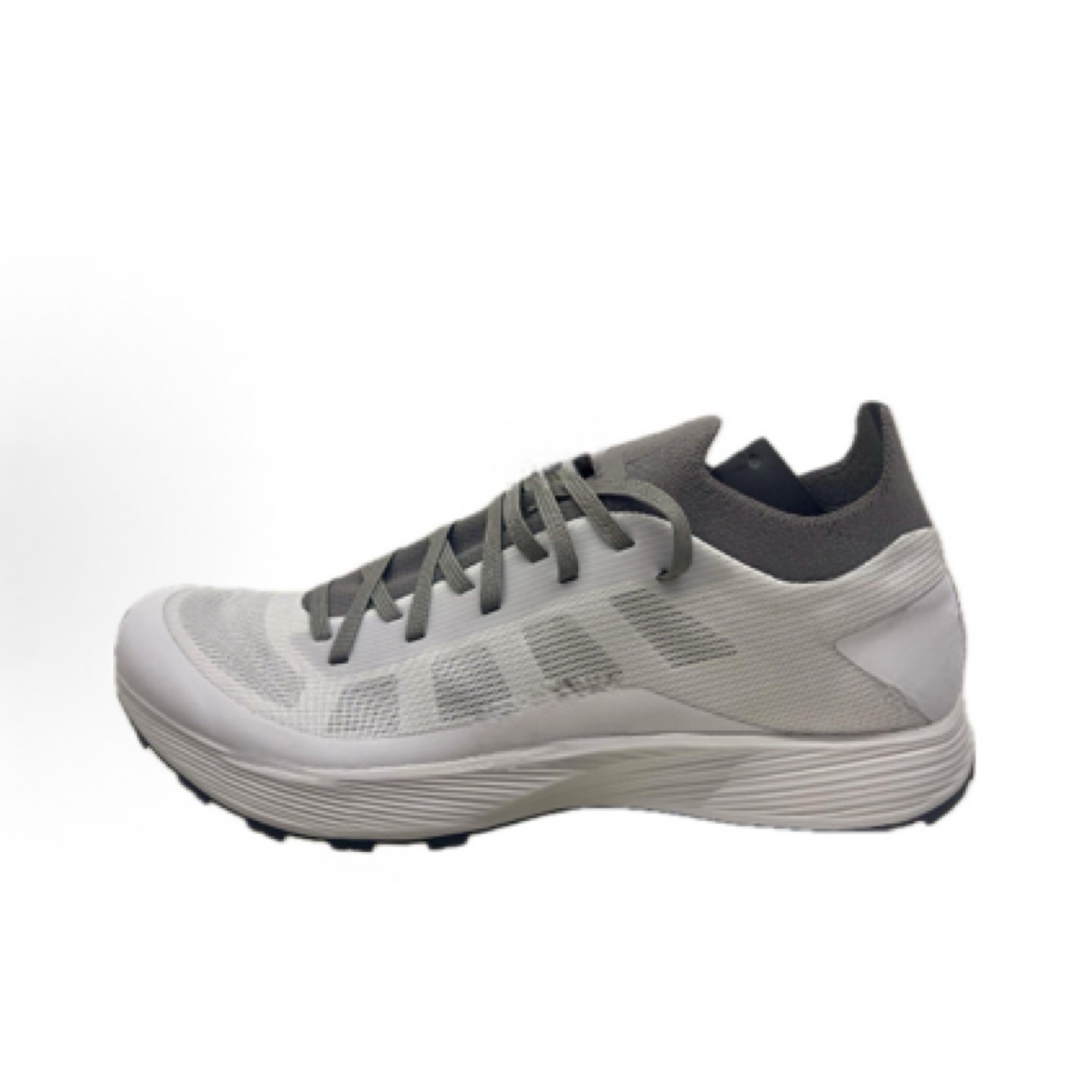 SL3夏季轻量网面透气低帮舒适减震运动鞋