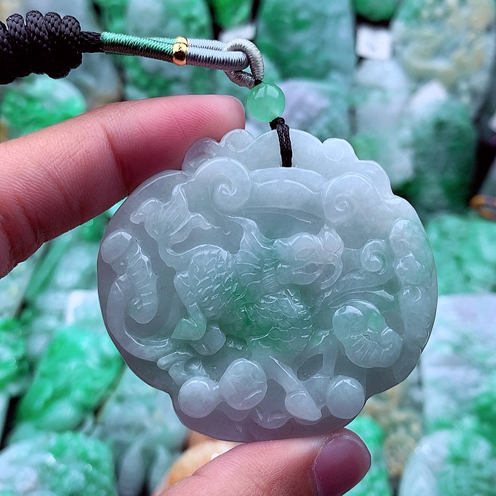 翡翠吊坠(不含链)未镶嵌