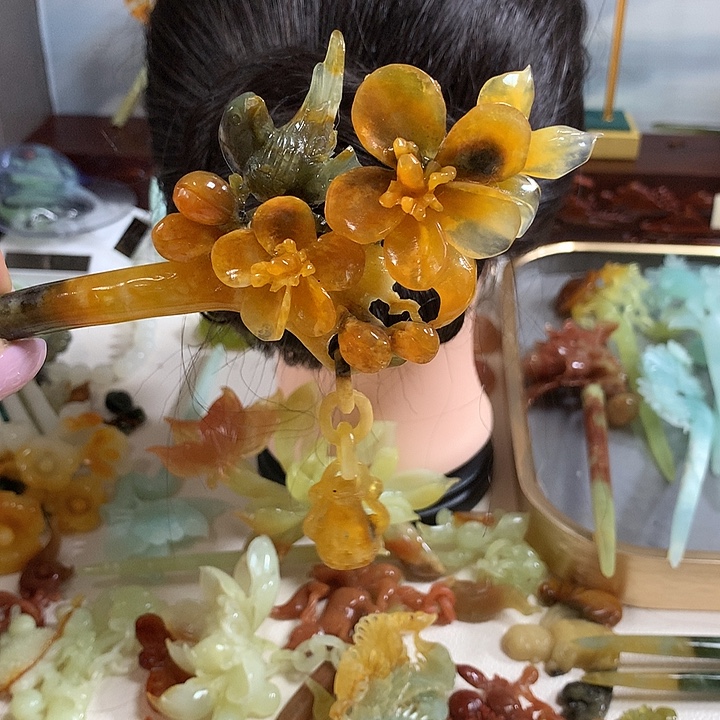 合金蛇纹石玉1花玉