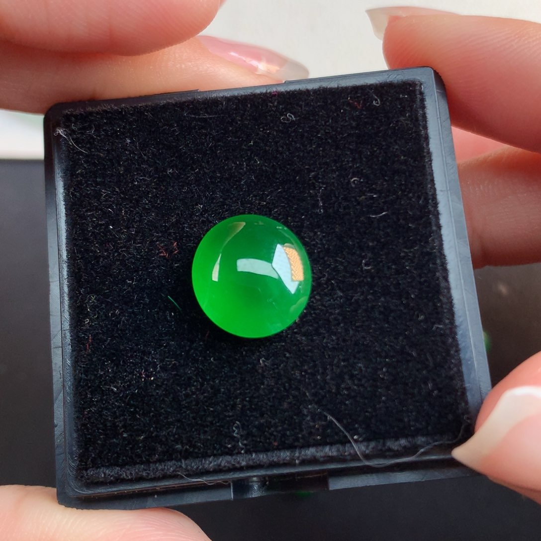 翡翠裸石11.56/10.7/4.55