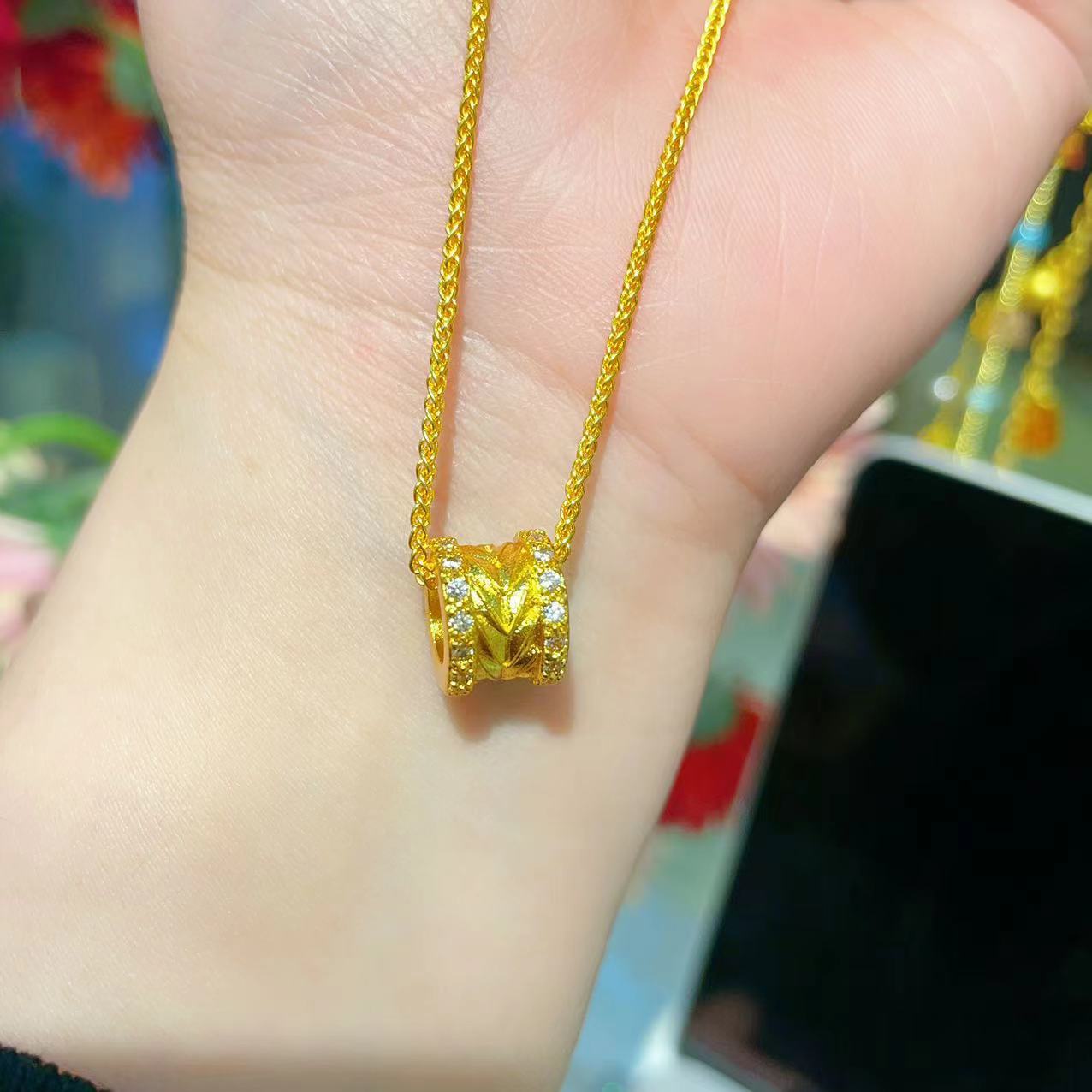 铜合金项链 微镶点钻路路通风雨桥金色吊坠项链毛衣链小蛮腰