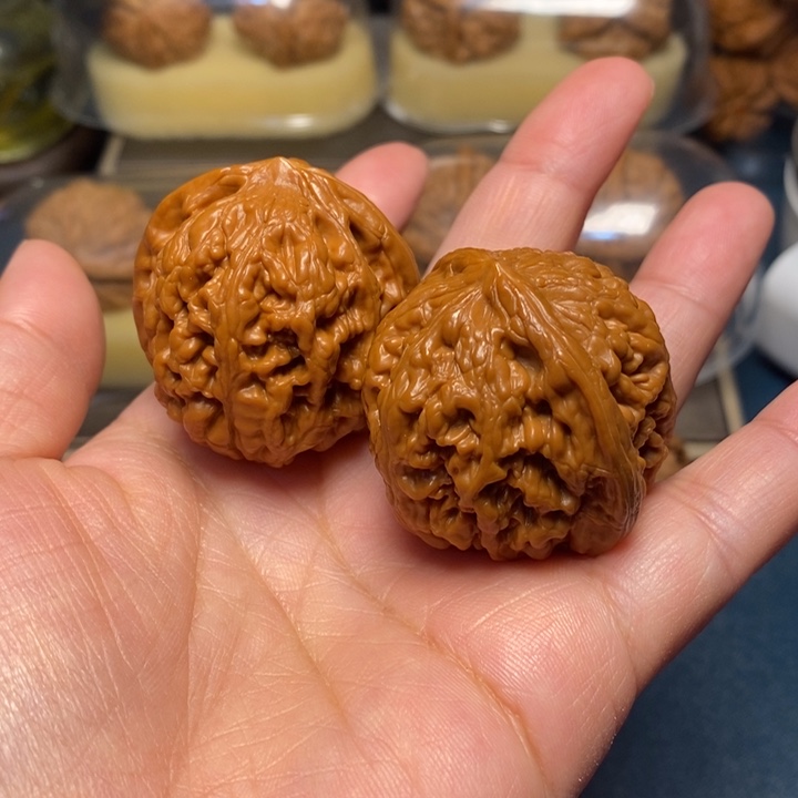 【闪购商品】文玩核桃把件凤凰台