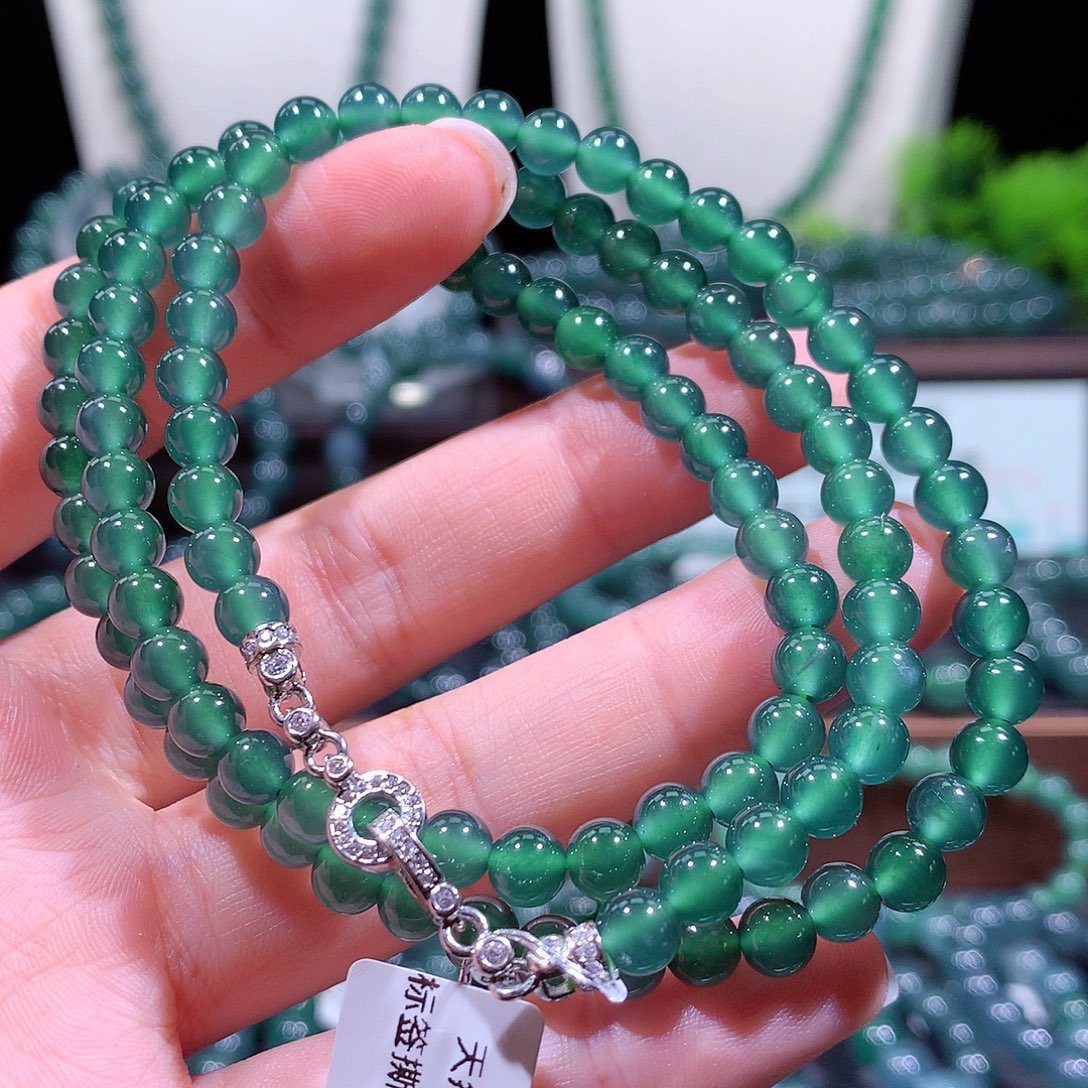 翡翠未镶嵌手链天然a货翡翠项链6