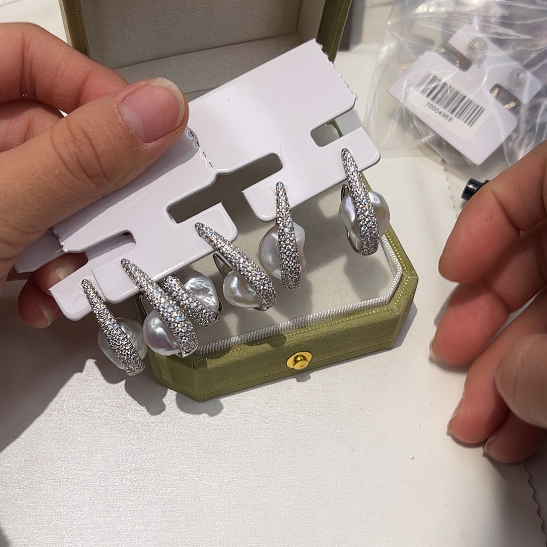 合金淡水珍珠耳饰