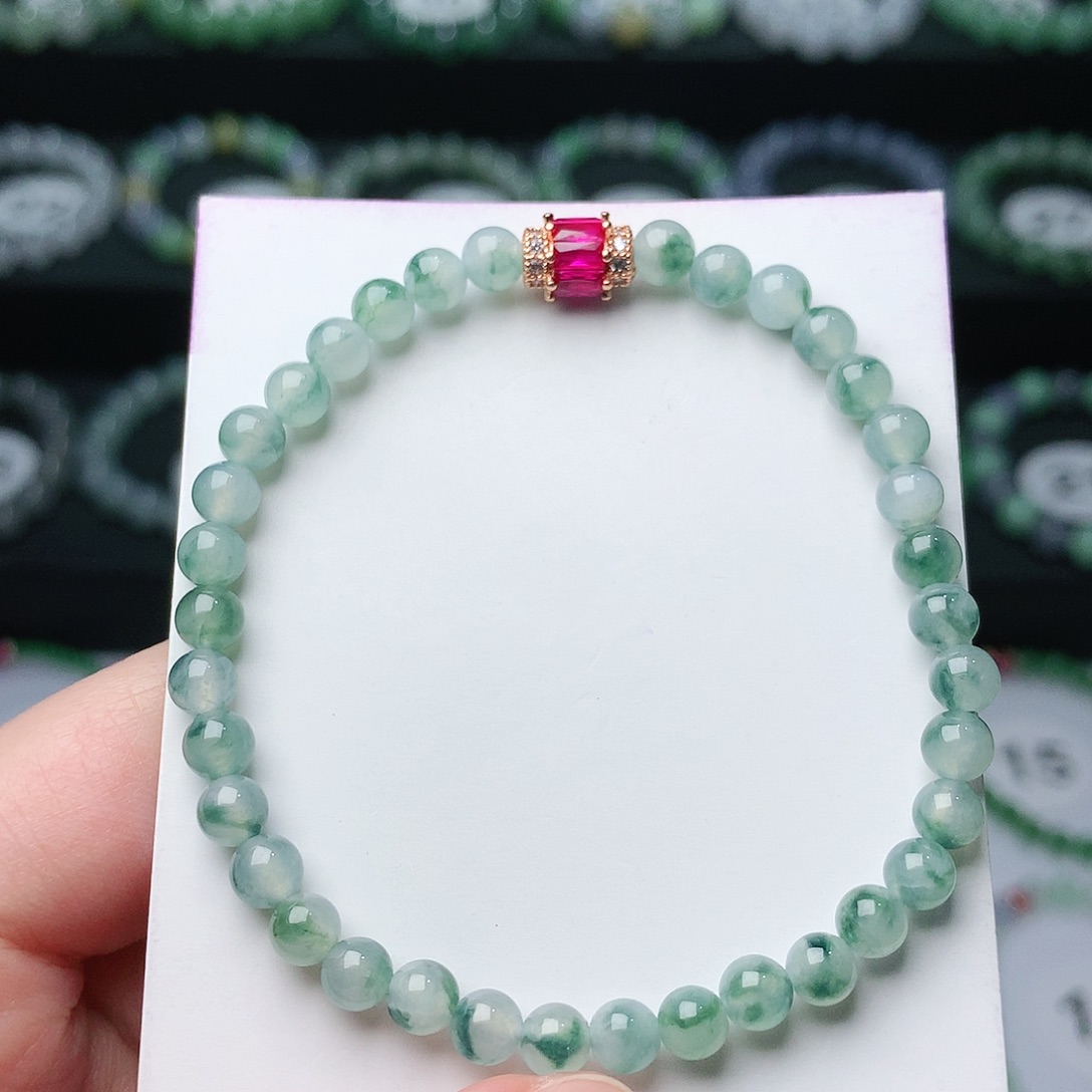 翡翠手链未镶嵌翡翠