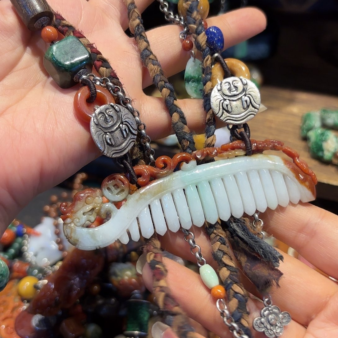 翡翠未镶嵌颈饰原创