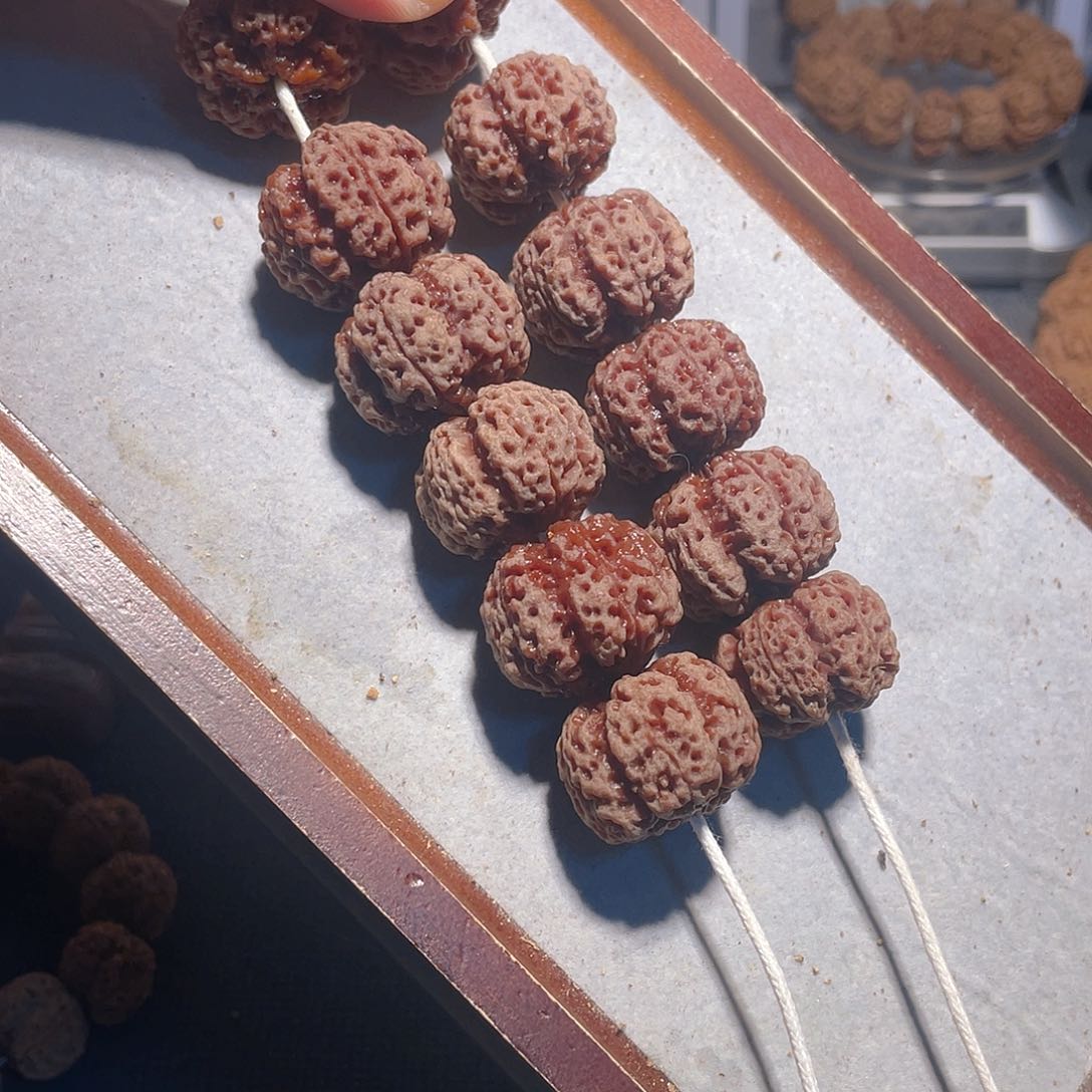 手串金刚菩提卡***啦梅花