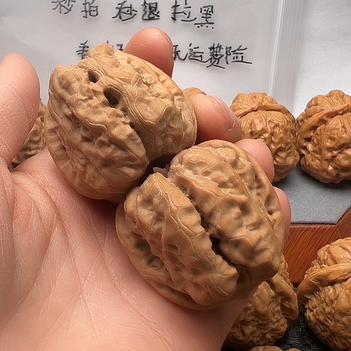 香***️文玩核桃吊坠蛤蟆