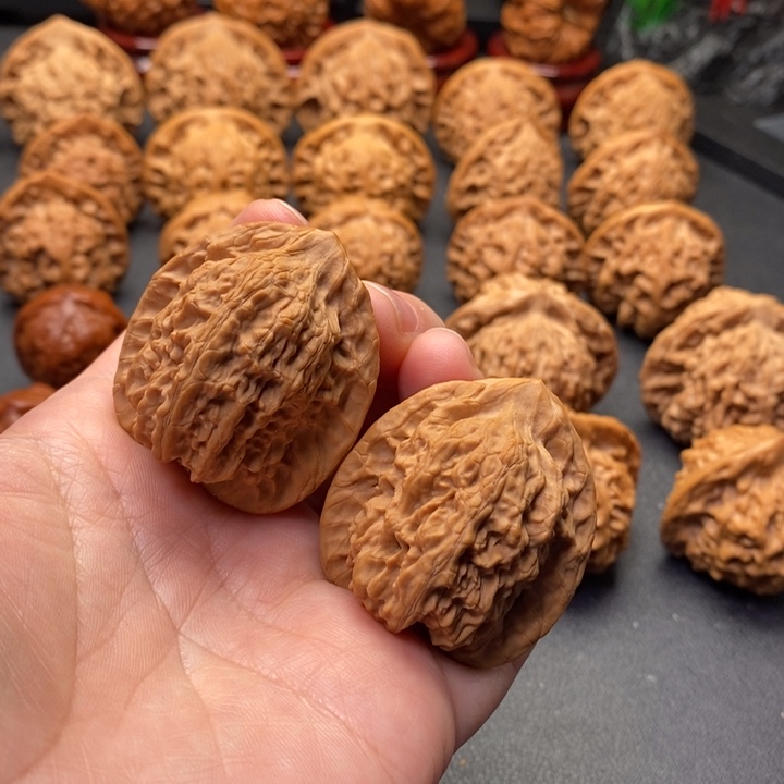 ·***乐文玩核桃把件10级灯牌换37尺水泉沟福利