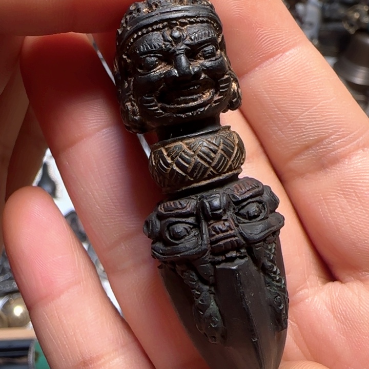 核桃手串/手链叨**。牌………………