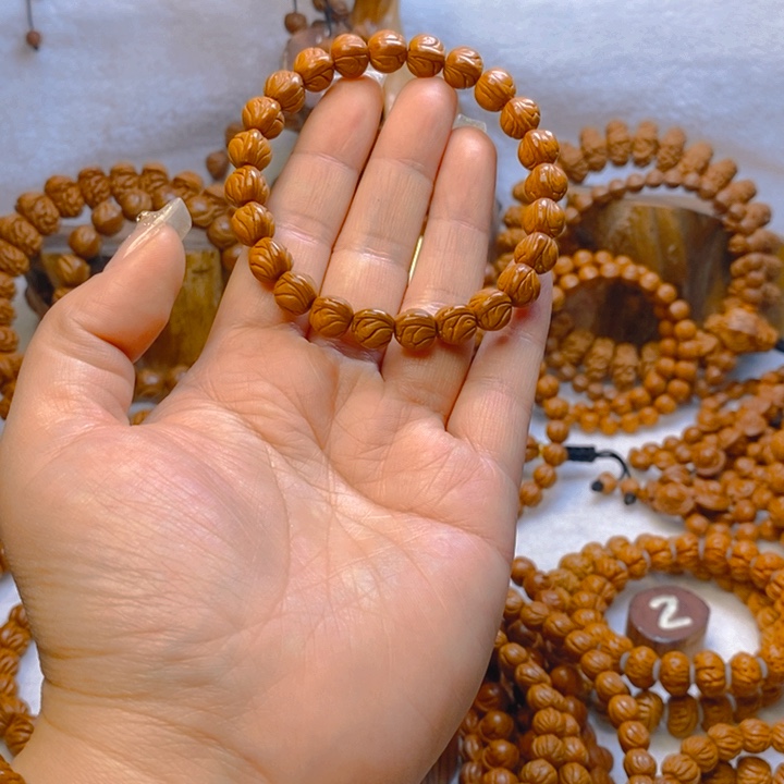 吊坠桃核十**生精品玉龙脊单圈