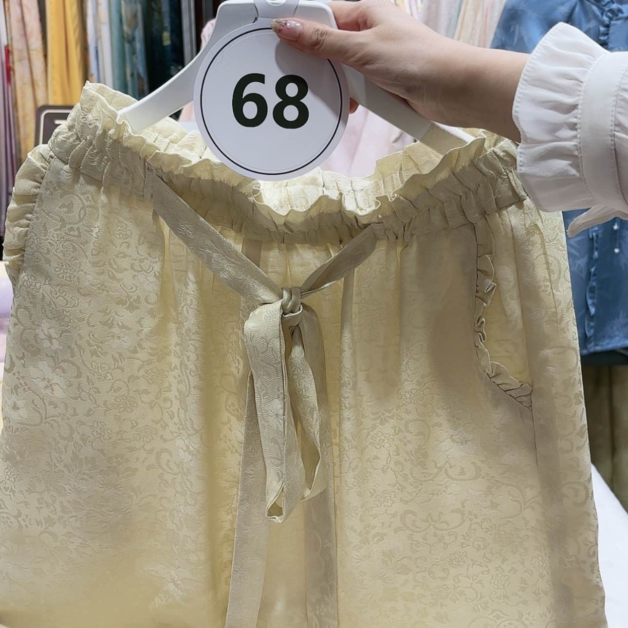 【闪购商品】洁*苏绣vy y h h h h