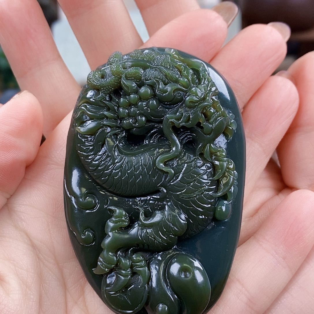 和田玉颈饰未镶嵌教****学