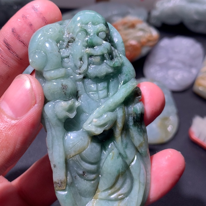 翡翠未镶嵌颈饰保真天然a货翡翠