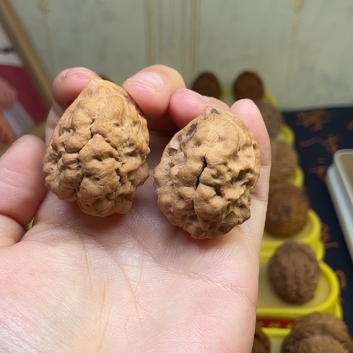 文玩核桃把件22、异型山羊王37