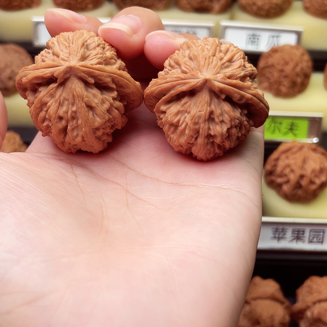 吊坠文玩核桃三角白38全品6136