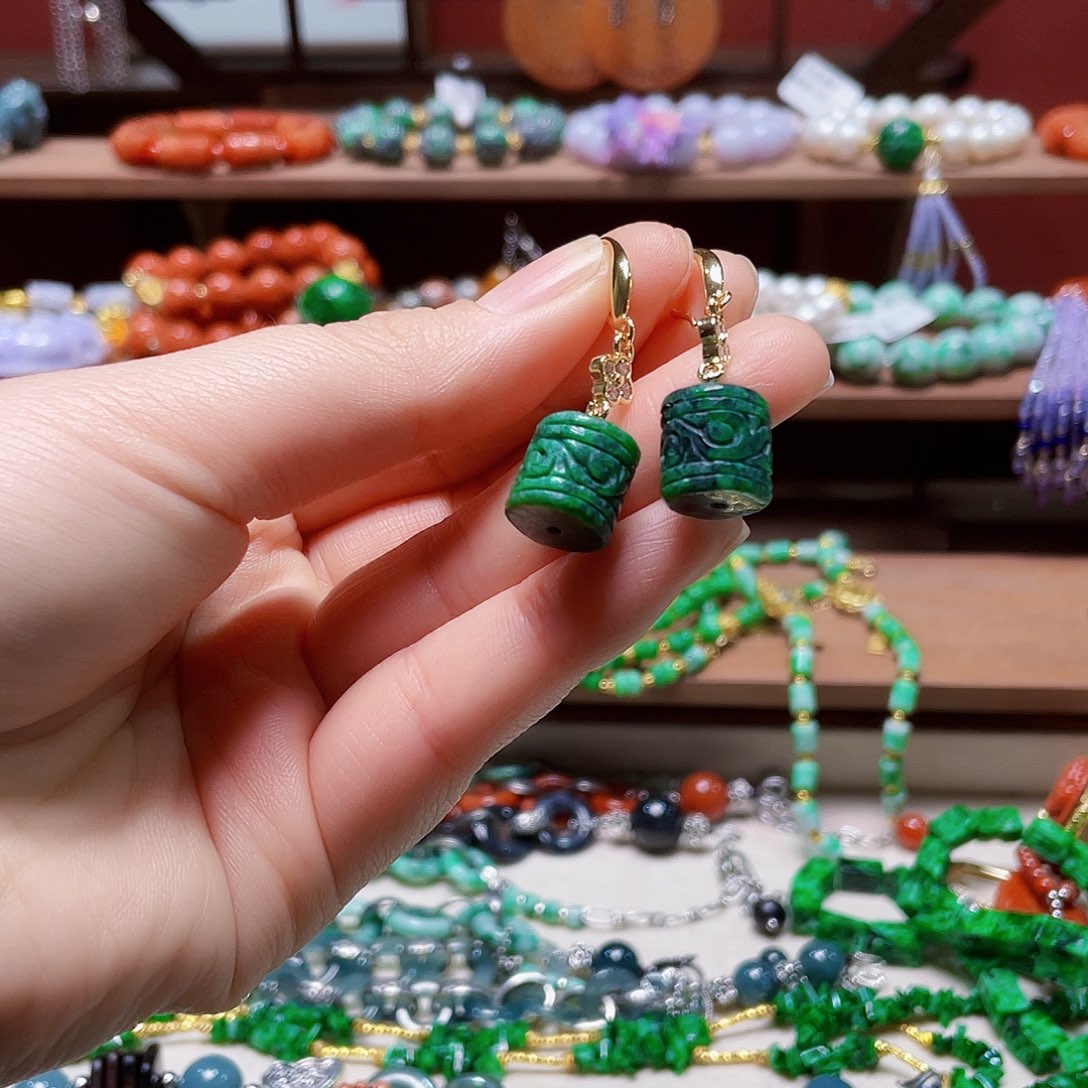 翡翠未镶嵌手链饰品