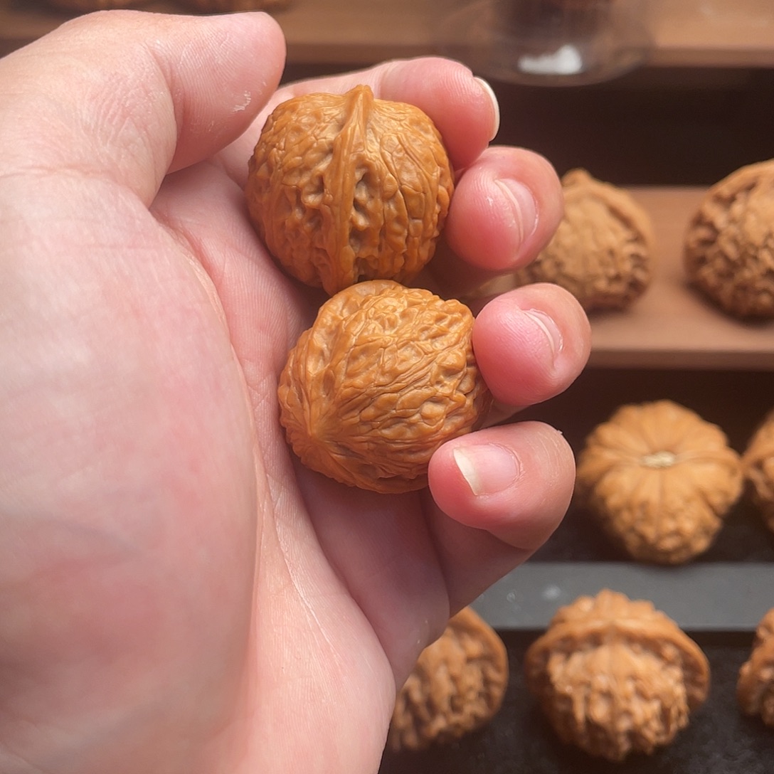 天***色吊坠文玩核桃金锤