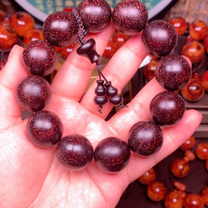 檀香紫檀（小叶紫檀）桃3w