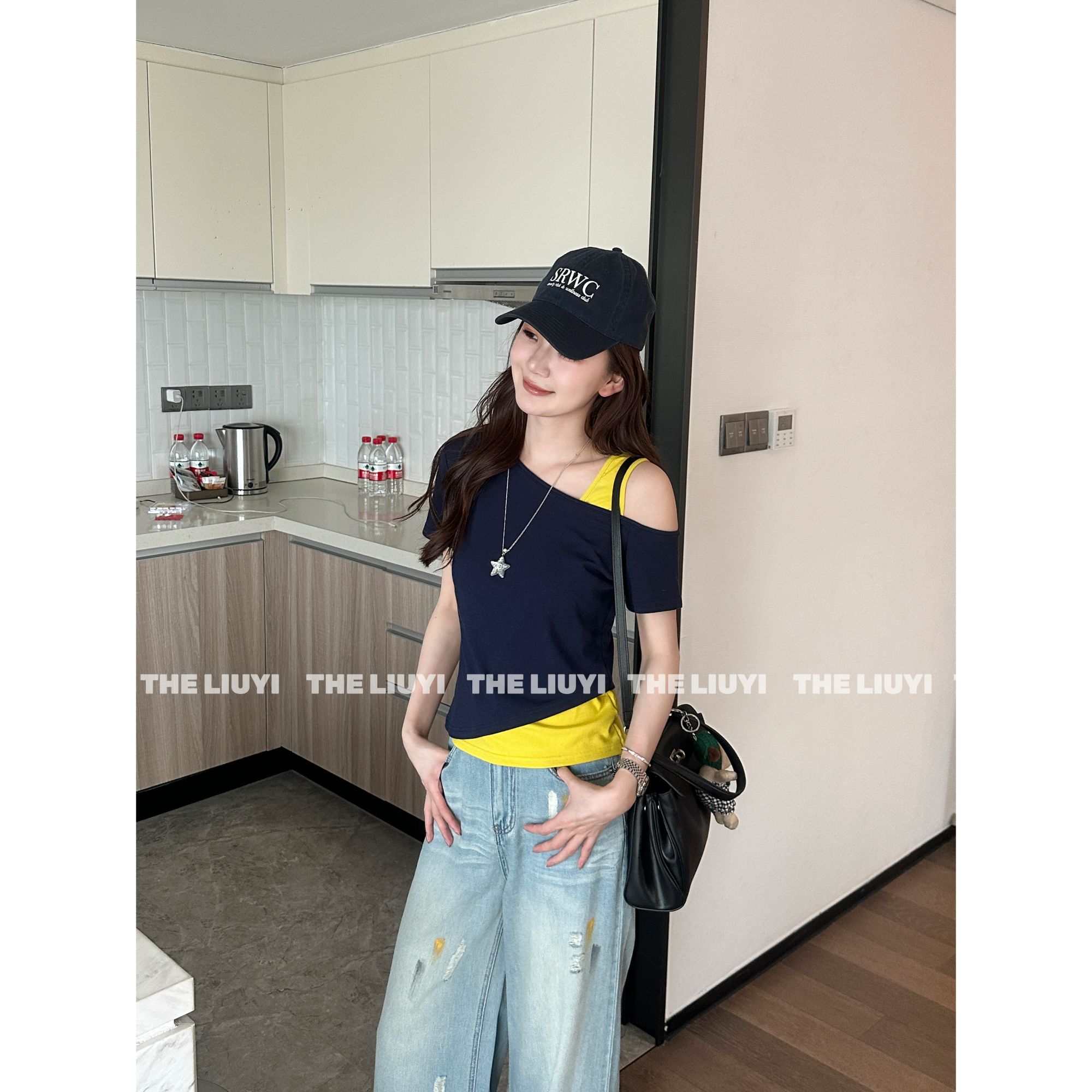 【LIUYI】街拍达人~夏季拼接假两件露肩上衣54082