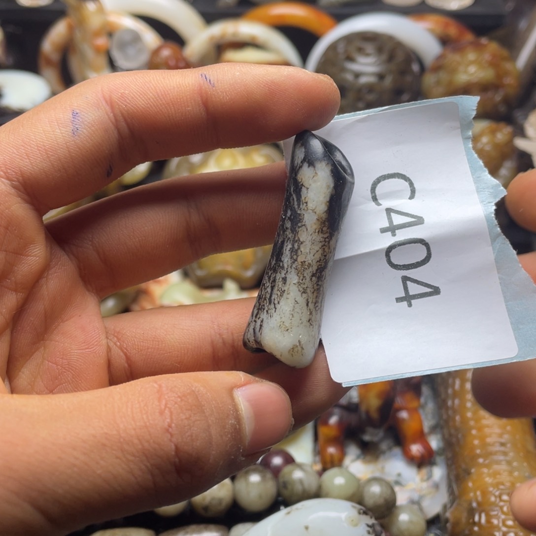 和田玉（糖玉）挂件未镶嵌