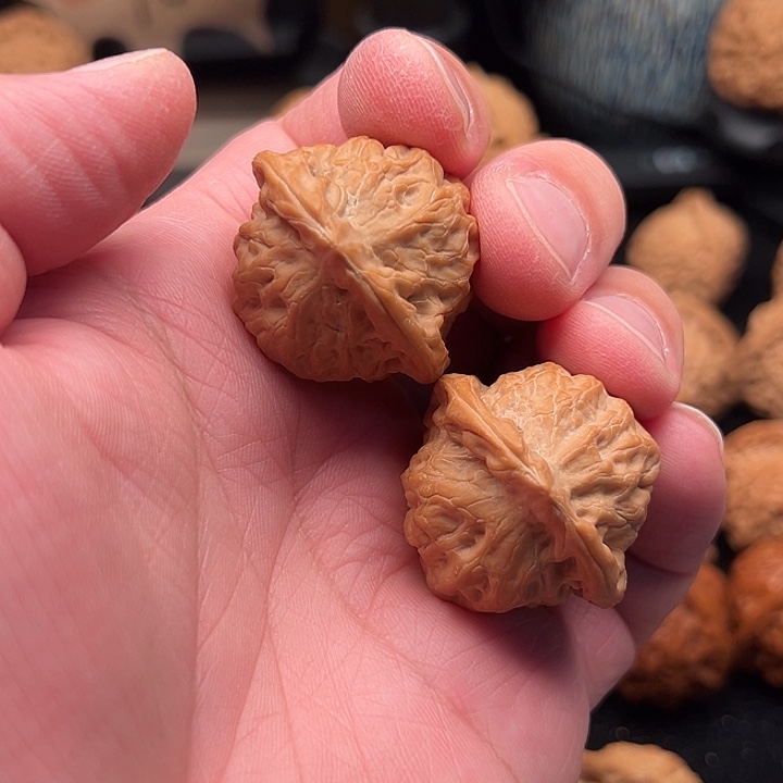 望***海文玩核桃把件山一代原生态佛肚35尺 精品