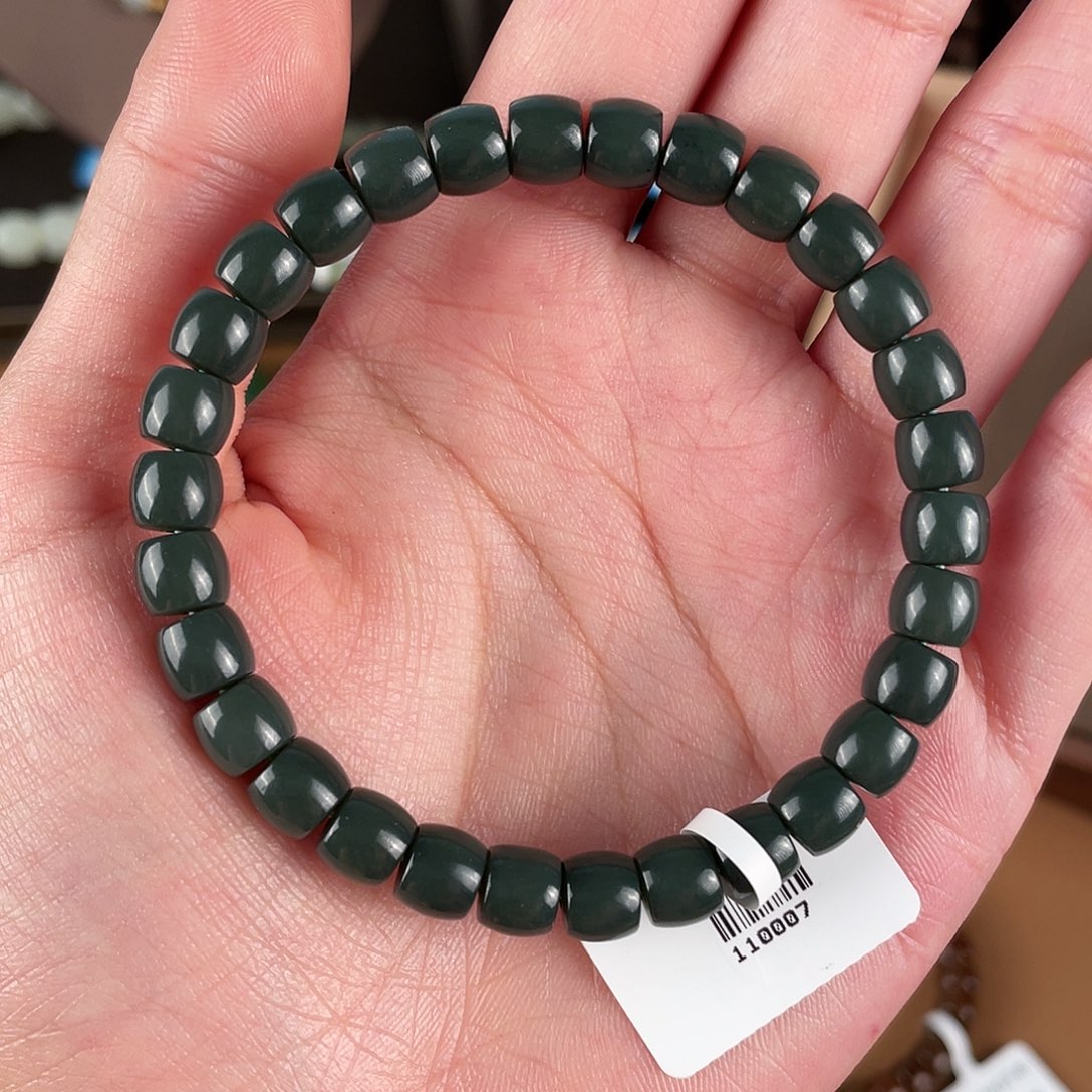 和田玉未镶嵌颈饰007