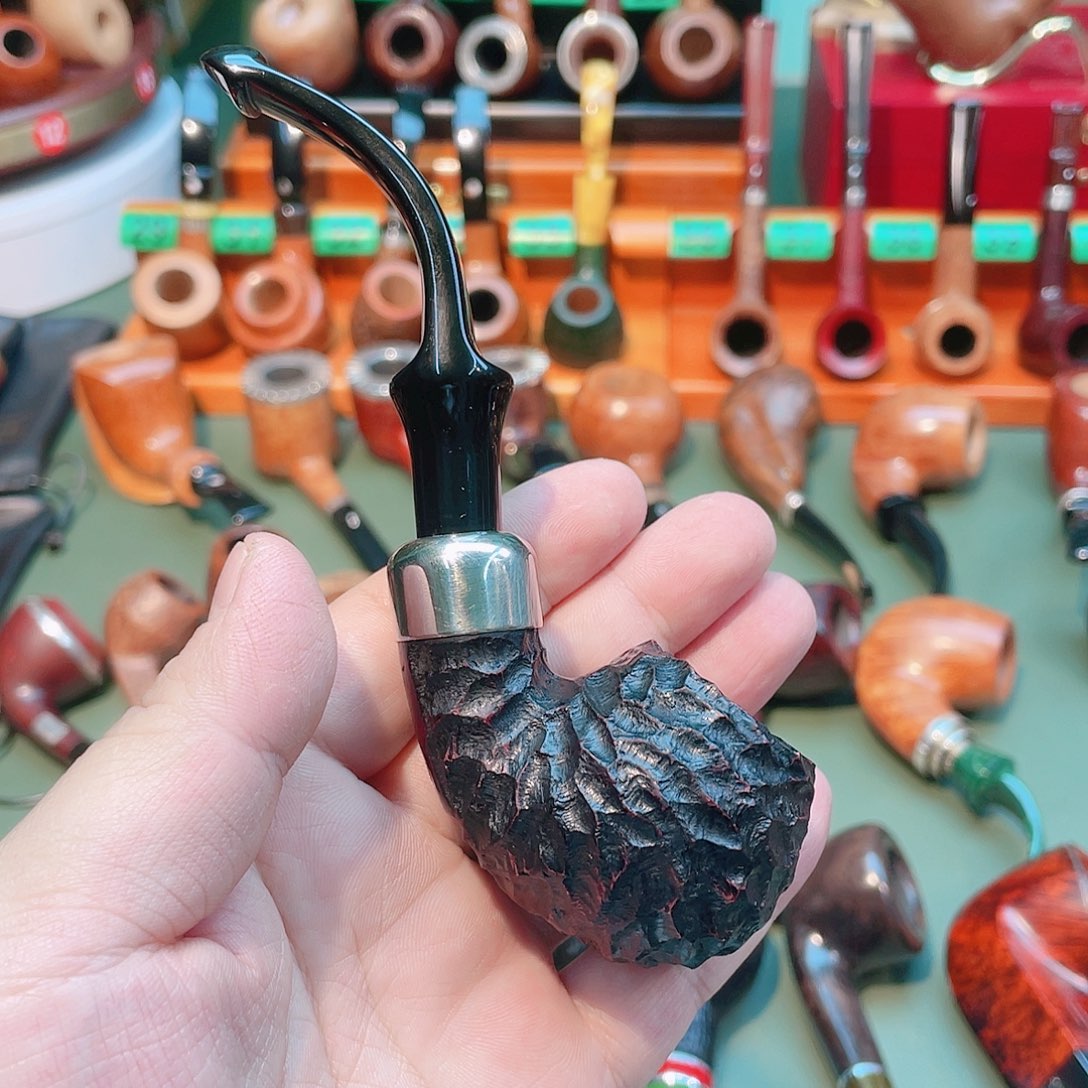 小***豪全新彼得森差价30石楠木工艺品