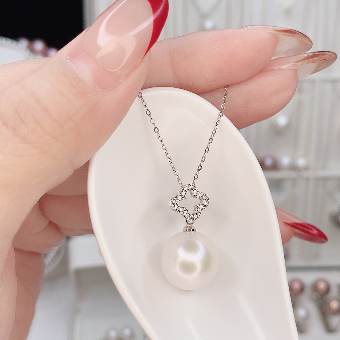 合金吊坠(赠链)淡水珍珠