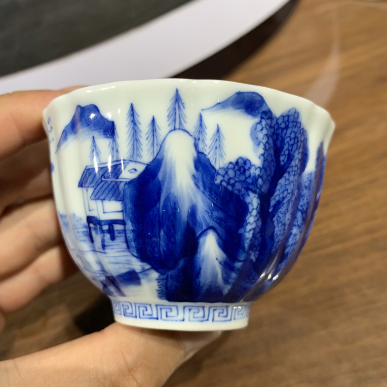 青花山水人物茶圆，完整品相！