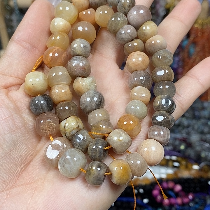 玛瑙/玉髓未镶嵌珠宝半成品天然黑骨干一条