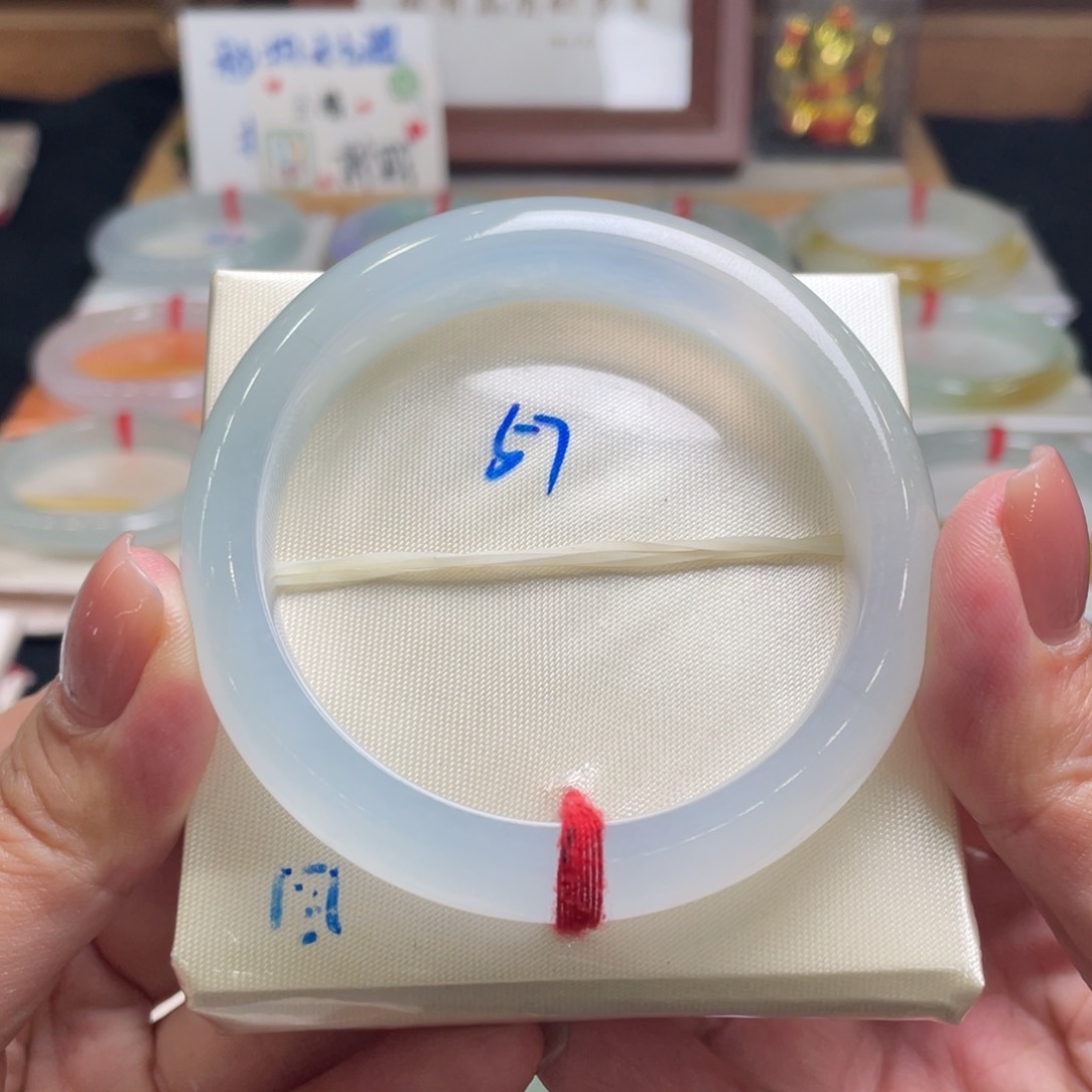 翡翠手镯未镶嵌翡翠57正圈