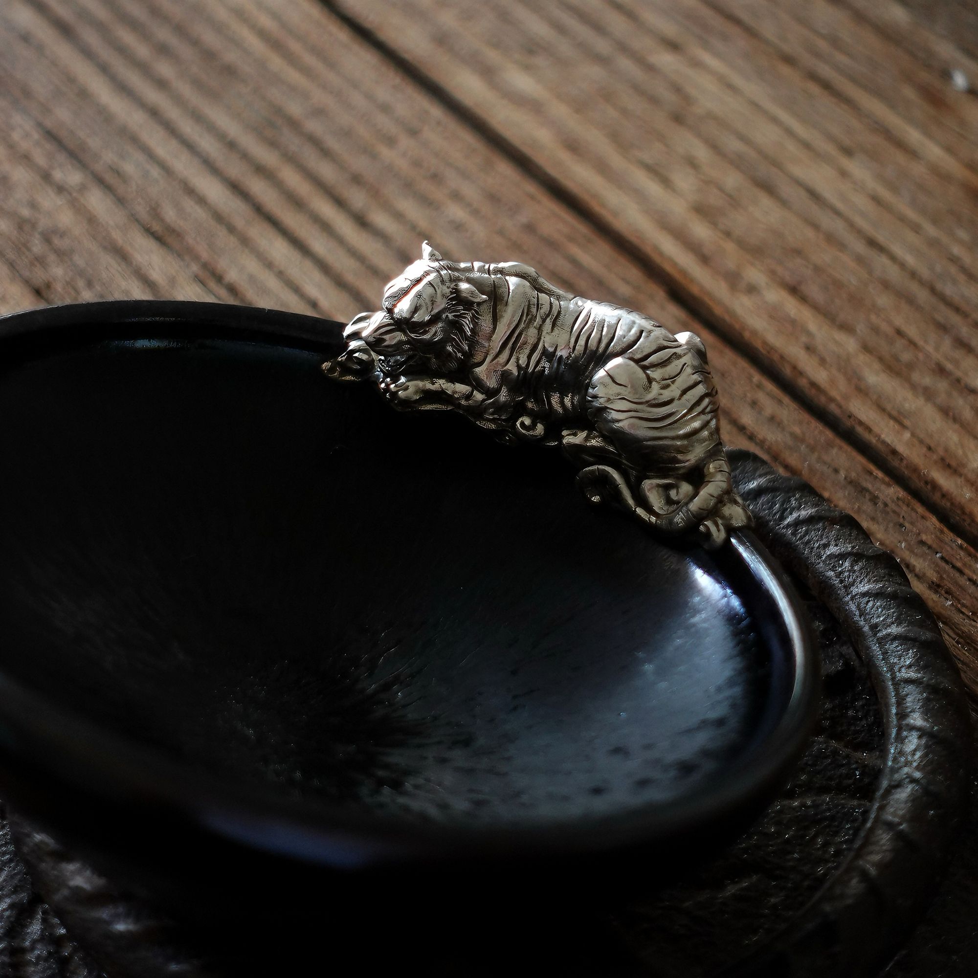 独一处足银<虎杯>生肖茶盏主人杯茶器建盏灰贝锔瓷镶嵌复古柴烧杯